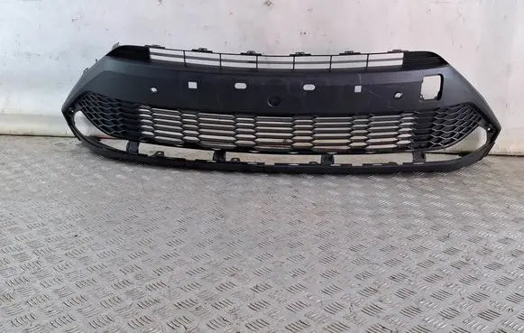 Toyota C-HR I Front bumper lower grill 52129F4110