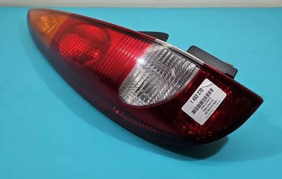 Nissan Almera Tino Rear/tail lights IMPRK1493270