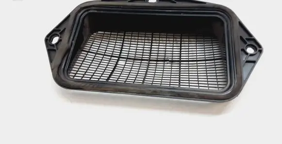 Volkswagen Touran II Quarter panel pressure vent 1K0815479B