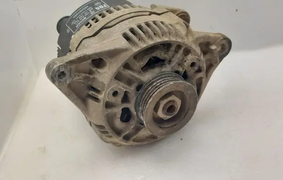 Mitsubishi Carisma Generator/alternator MD327550 0123315017