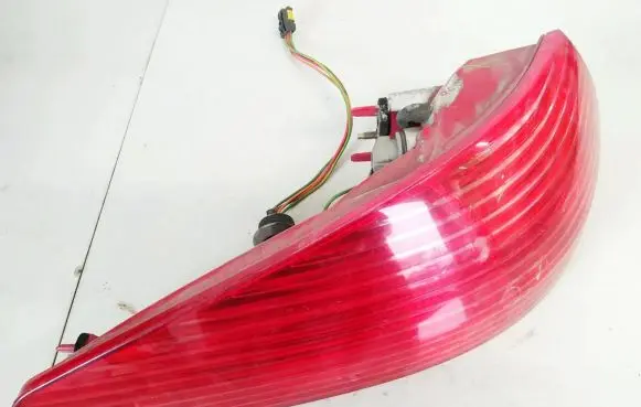 Peugeot 607 Rear/tail lights