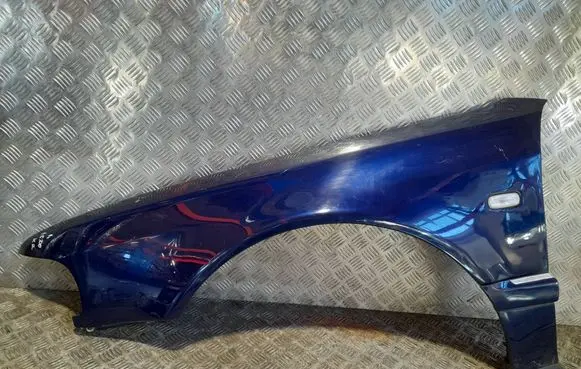 Audi A8 S8 D2 4D Fender