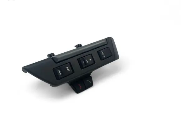 Steering wheel buttons/switches