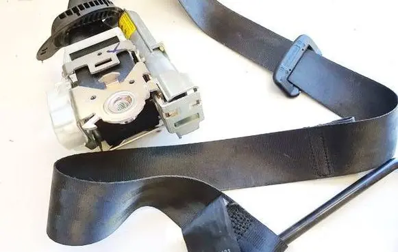 Citroen DS3 Front seatbelt 96771574xx 34126250