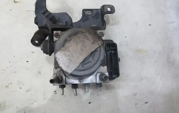 Renault Megane IV ABS Pump 10.0915-1470.3