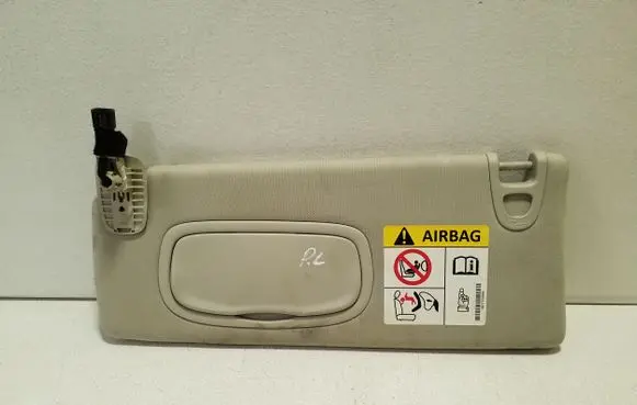 Jeep Cherokee Sun visor