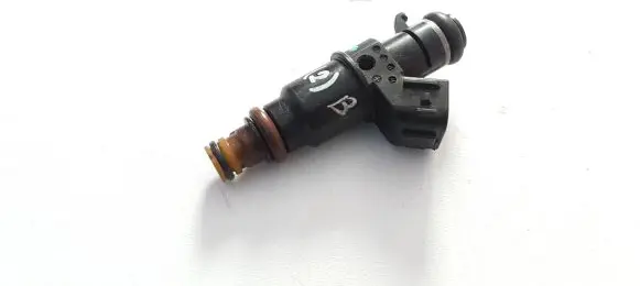 Honda CR-V Fuel injector 16450PPAA01 QB24