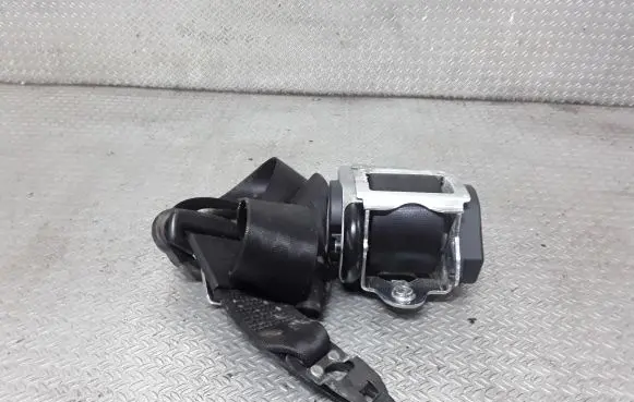 Audi A4 S4 B7 8E 8H Front seatbelt 560788401