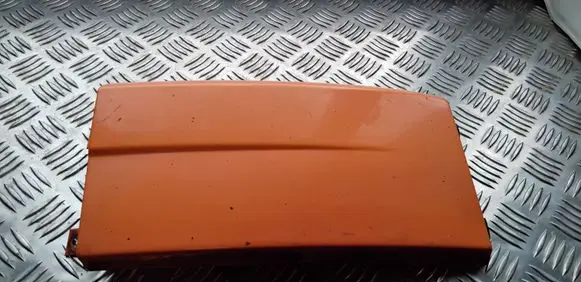 Under headlight/headlamp trim