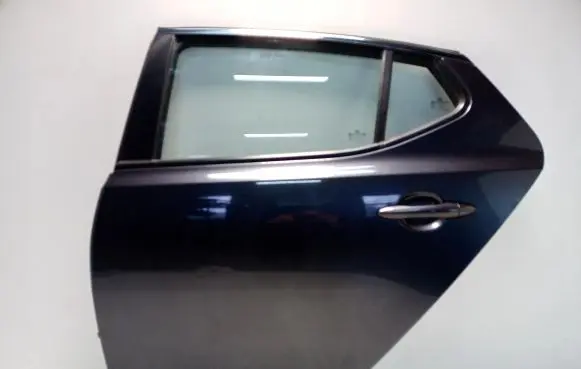 KIA Optima Rear door