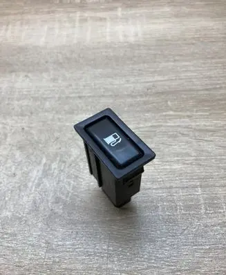Toyota Avensis T250 Fuel tank opening switch 156795