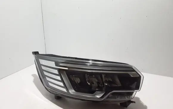 Renault Trafic III (X82) Headlight/headlamp 260102899R