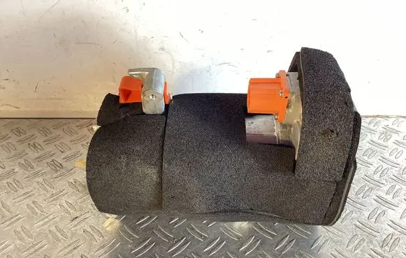 Tesla Model Y Air conditioning (A/C) compressor (pump) 150797105E 150125601M