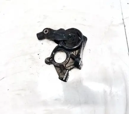 Citroen C4 I Engine mount bracket 81090780