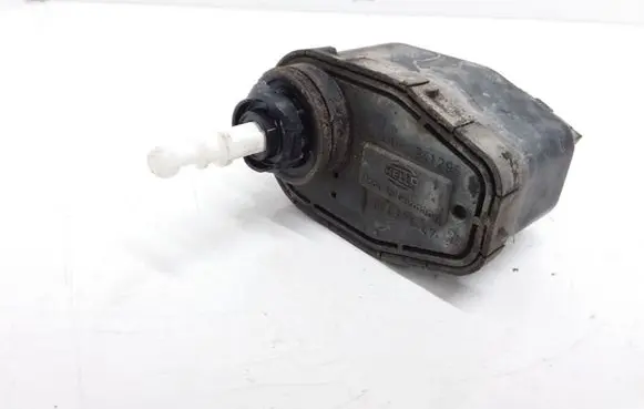 Volkswagen Golf III Headlight level adjustment motor 1H0941295