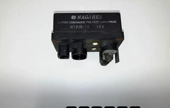 Mitsubishi Carisma Glow plug pre-heat relay 7700107794