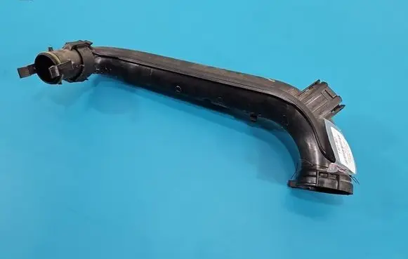 Skoda Fabia Mk3 (NJ) Intercooler hose/pipe 04E145673B IMPRK1521357