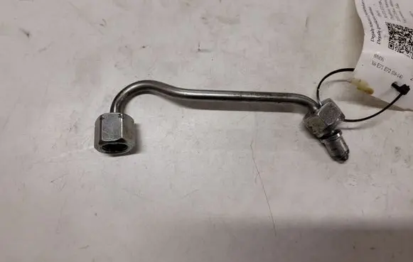 BMW X6 E71 Fuel injector supply line/pipe 