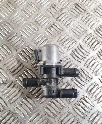 Volvo XC60 Electric auxiliary coolant/water pump 31461924