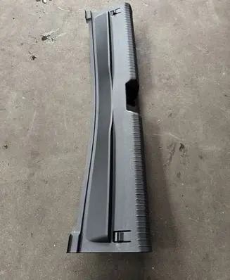 Volkswagen Golf VIII Trunk/boot sill cover protection 5H6863459C