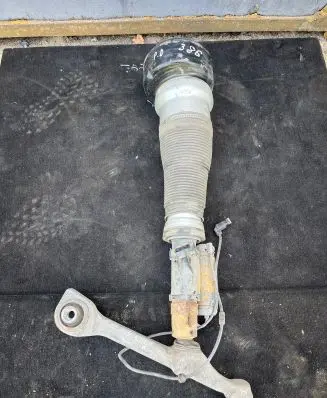Mercedes-Benz S W221 Air suspension front shock absorber A2215400008