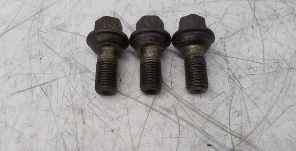 Smart ForTwo II Nuts/bolts 