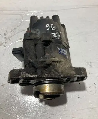 Mitsubishi Colt Spark distributor T2T59571