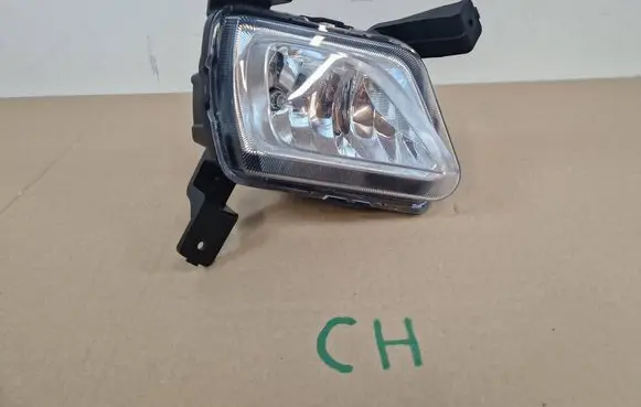 MG ZS Front fog light 10548004