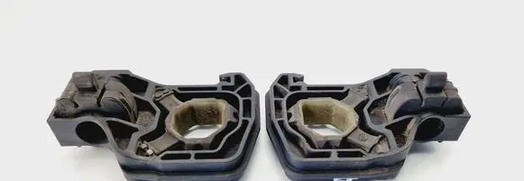 BMW 5 F10 F11 Radiator mount bracket 7575247 7575248
