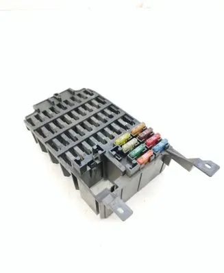 Mercedes-Benz E W210 Fuse box set 2085450040