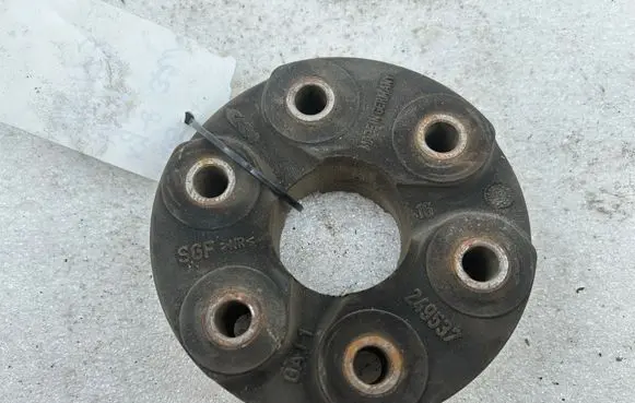 Jaguar XJ X308 Rear prop shaft donut coupling/joint 249537 SGF SGF16