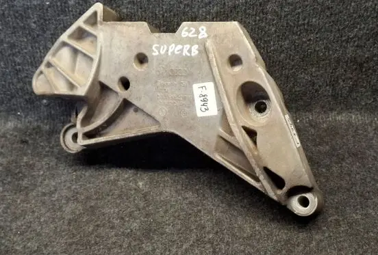 Skoda Superb B6 (3T) Engine mounting bracket 06J199207K