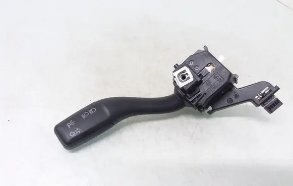 Audi A3 S3 A3 Sportback 8P Indicator stalk 8P0953513A