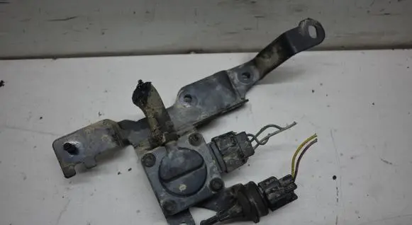 Mazda CX-7 Exhaust gas pressure sensor R2AX182B5