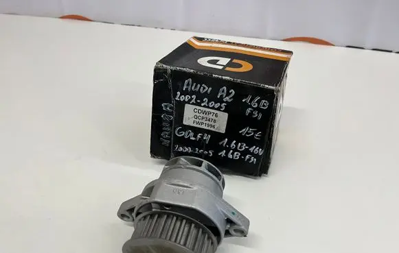 Volkswagen Golf IV Water pump CDWP76 QCP3478 FWP1996