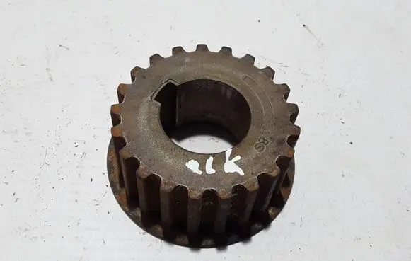 Volvo V50 Crankshaft pulley 8653659