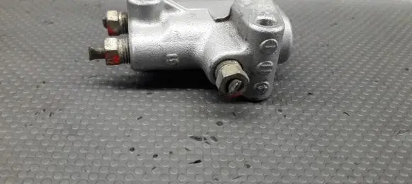 Suzuki Liana Intake manifold