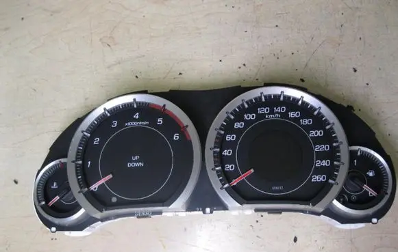 Honda Accord Speedometer (instrument cluster) 78100TL0G013M1 B469