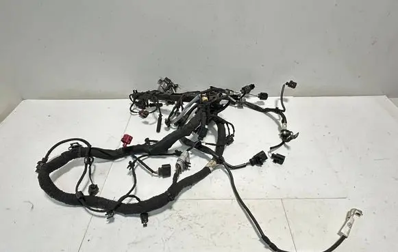 Volkswagen PASSAT B8 Engine installation wiring loom 04L972627EB 36138