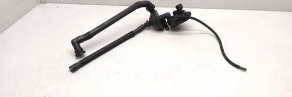 BMW 3 E46 Oil breather separator 7501566 11151432559