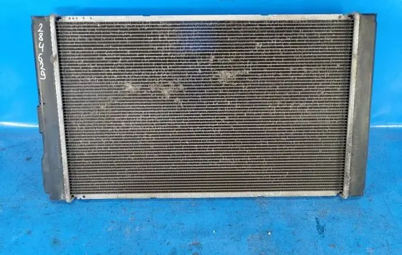 Toyota Prius (XW30) Coolant radiator 1640037230