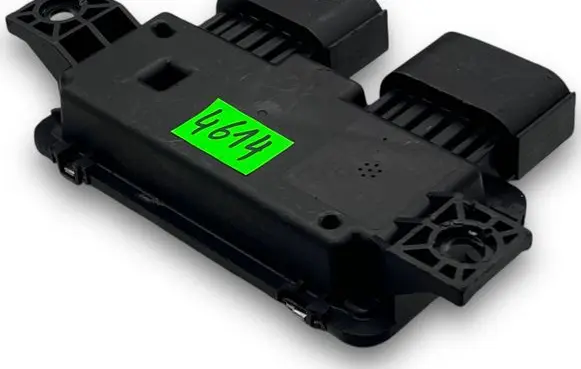 Mercedes-Benz B W247 Central body control module A4614 A0009008214
