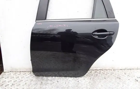 Mazda 6 Rear door