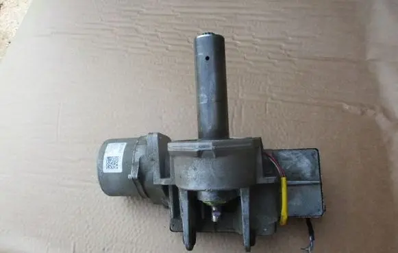 Opel Corsa D Electric power steering pump 13290385