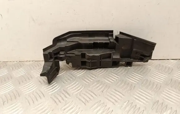 Peugeot 3008 III Other engine bay part 9849819880