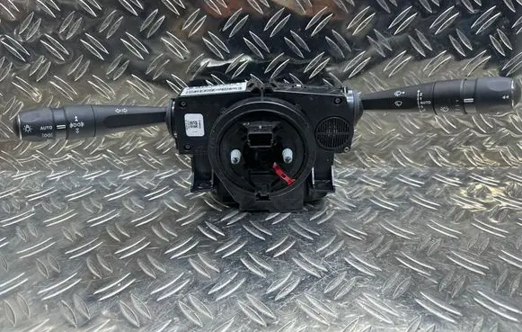 Citroen C4 III e-C4 Indicator stalk 98313066ZD02 HW1921 10201200285