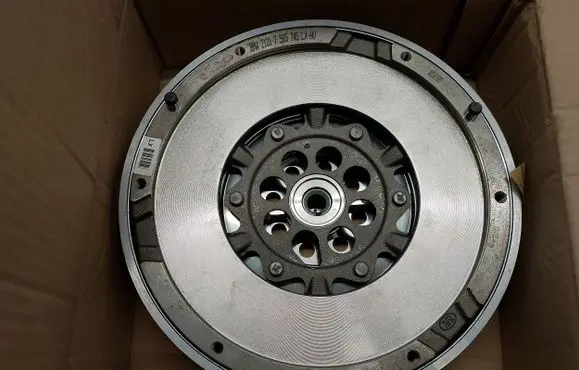 BMW X3 E83 Clutch set kit 21207565745