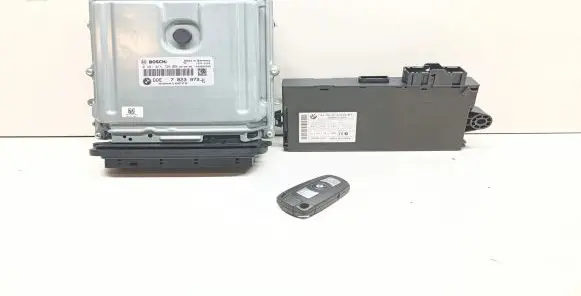 BMW 3 E90 E91 Engine ECU kit and lock set 0281014726 7823973 9147226