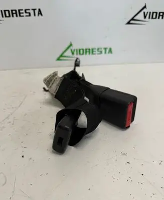 Honda HR-V Rear seatbelt buckle