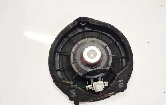 Honda Jazz Front door speaker